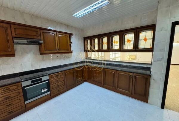Semi Furnished Four Bedroom Villa - 5