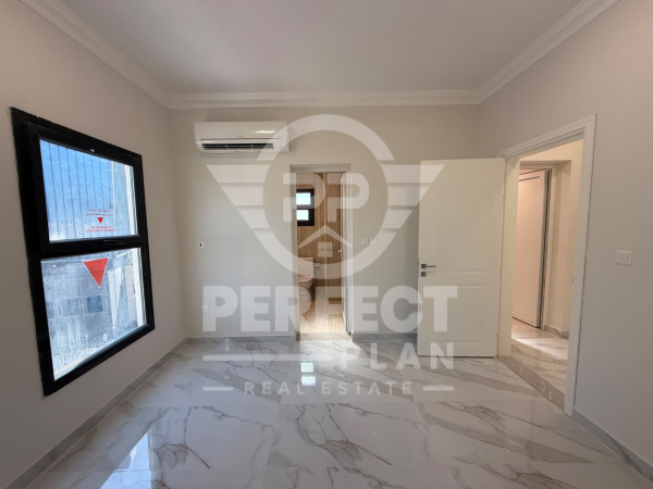 Brand-New 3BHK  Bin Mahmoud - 14