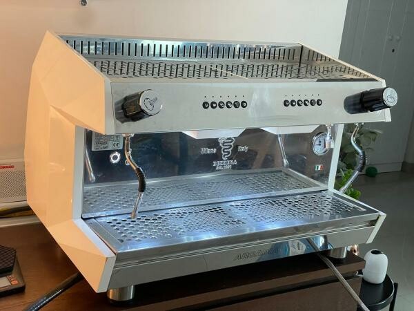 Bazzera Two group coffee machine - 3