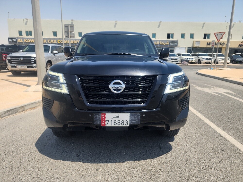 Nissan XE - 1