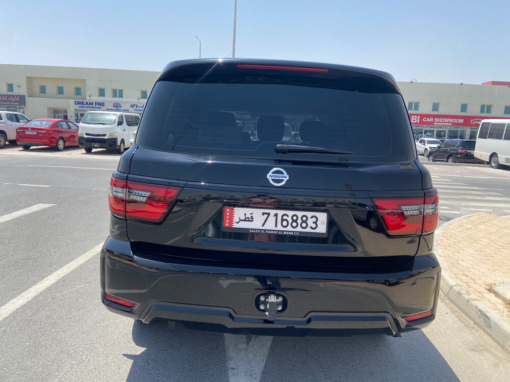 Nissan XE 2020 black  - 3