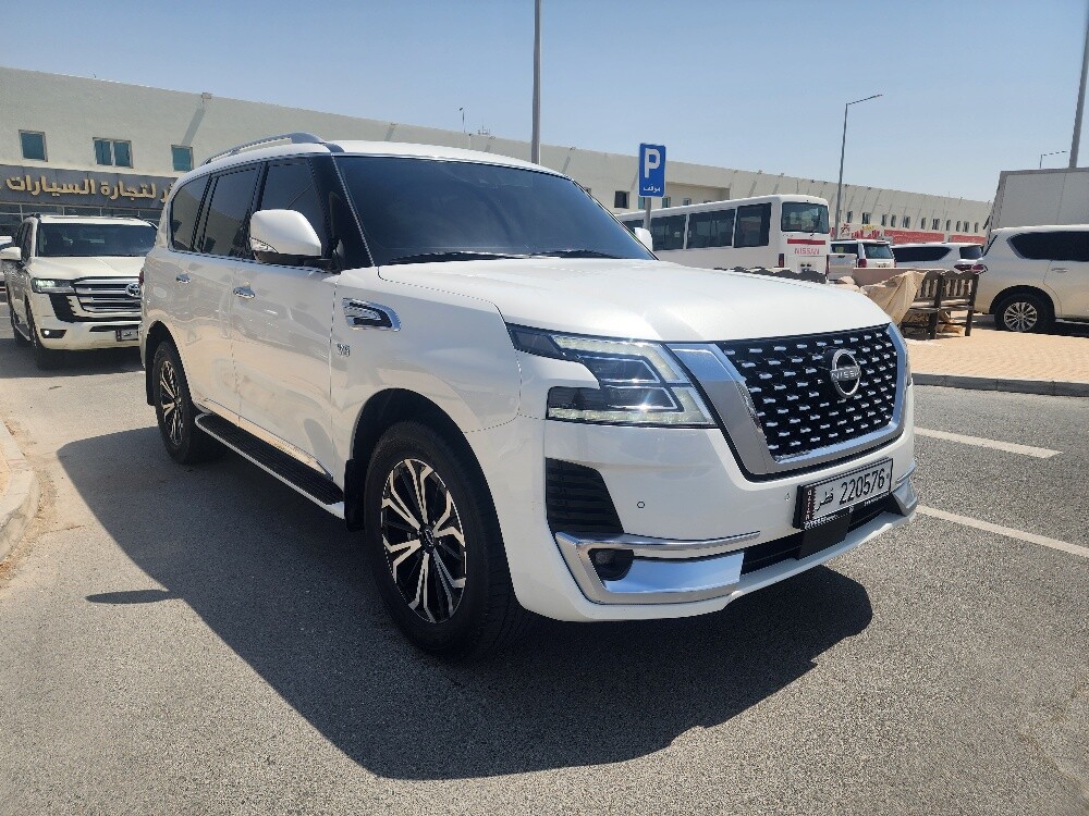 Nissan Titanum V8 - 2