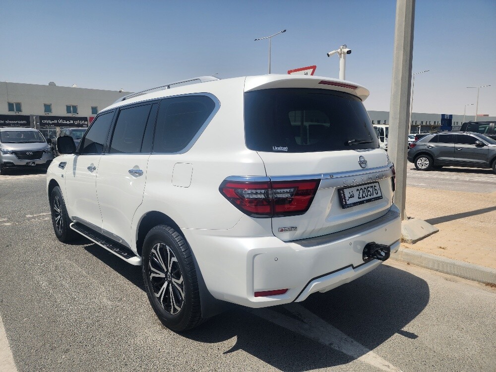 Nissan Titanum V8 - 4
