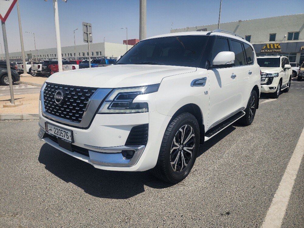Nissan Titanum V8 - 3
