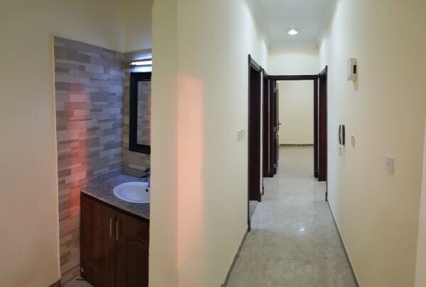 Flat for rent in wakrah 3 bhk - 3