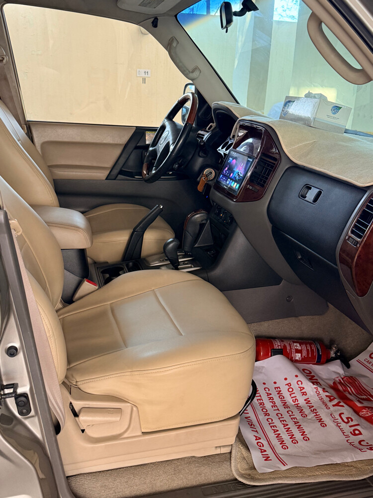 Mitsubishi Pajero 3.8 Full Option - 10