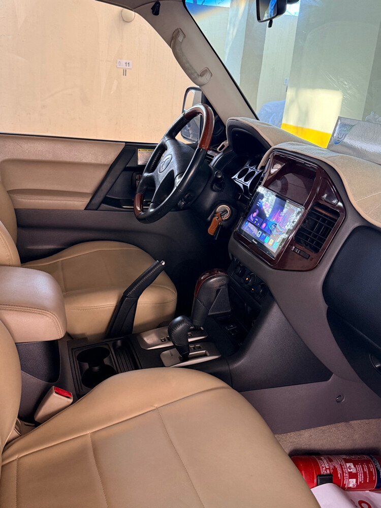 Mitsubishi Pajero 3.8 Full Option - 11