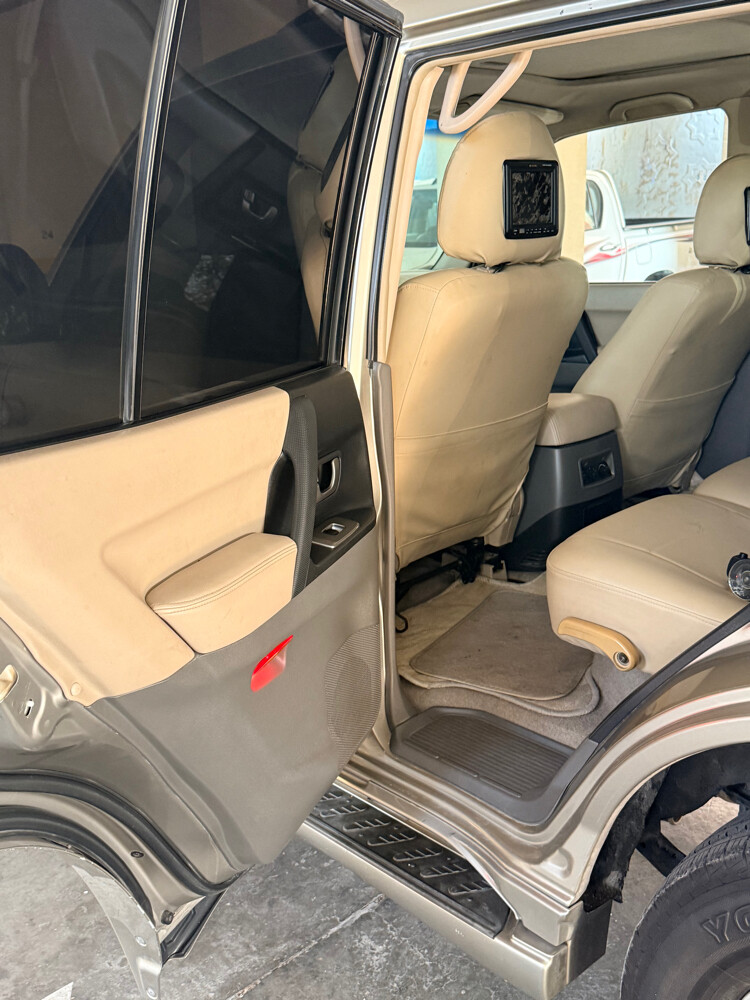 Mitsubishi Pajero 3.8 Full Option - 6