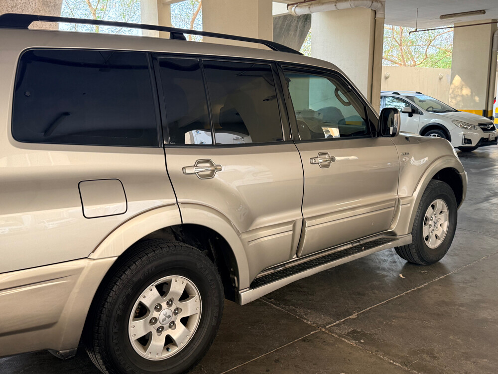 Mitsubishi Pajero 3.8 Full Option - 16