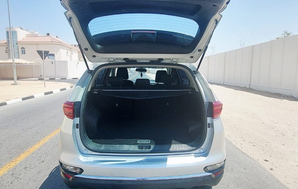 KIA SPORTAGE - 8