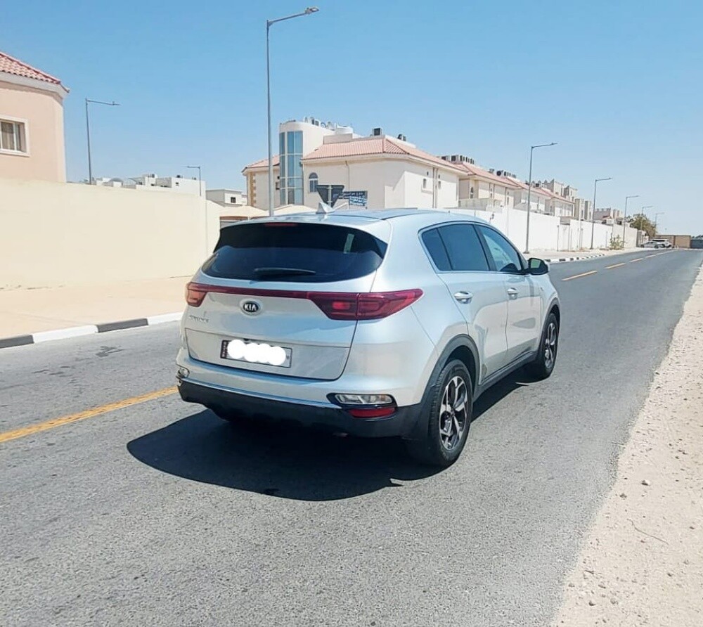 KIA SPORTAGE - 1