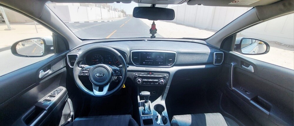 KIA SPORTAGE - 13