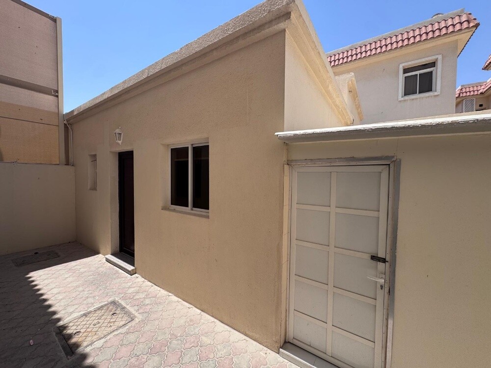 للايجار فيلا سكنية في حزم المرخية - 4