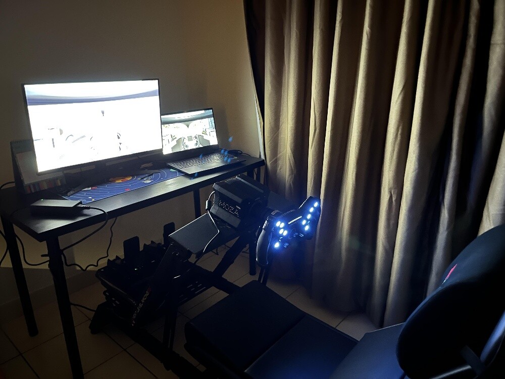 Moza R12 V2 Sim Racing Setup - 2