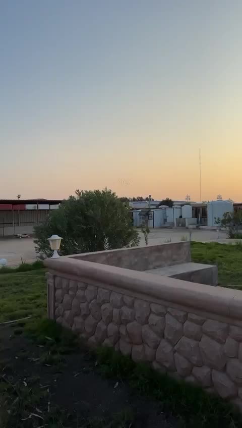 عزبه داخل مجمع الشحانيه - 1