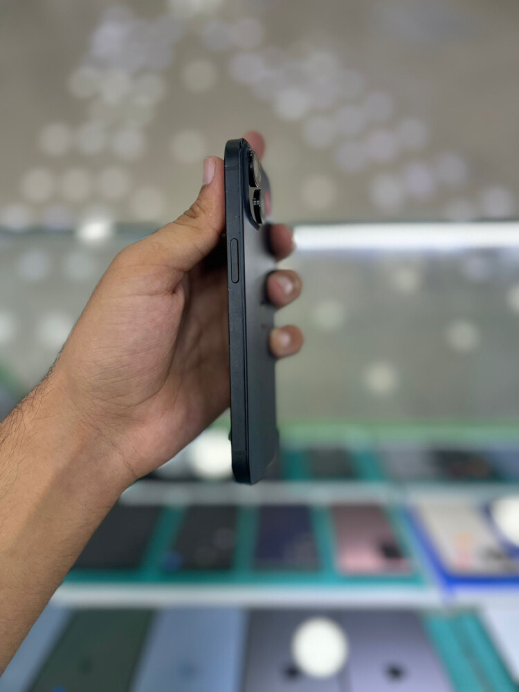 Iphone 15 - 3