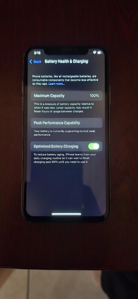 Iphone X 100% battery with4 free - 6