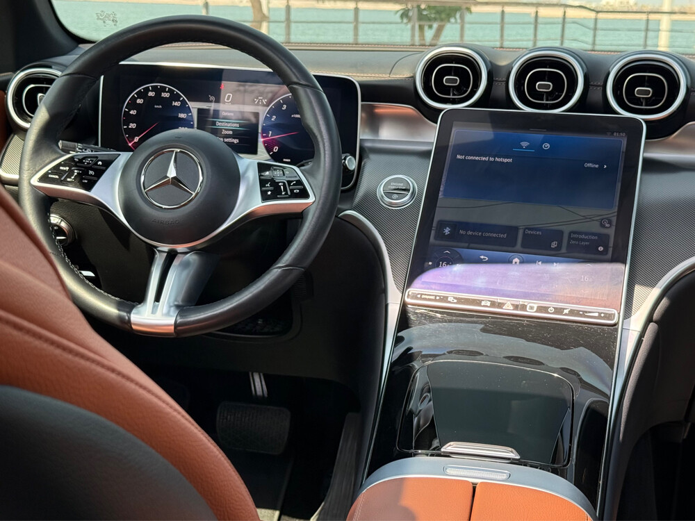 GLC 200 model 2023 - 13