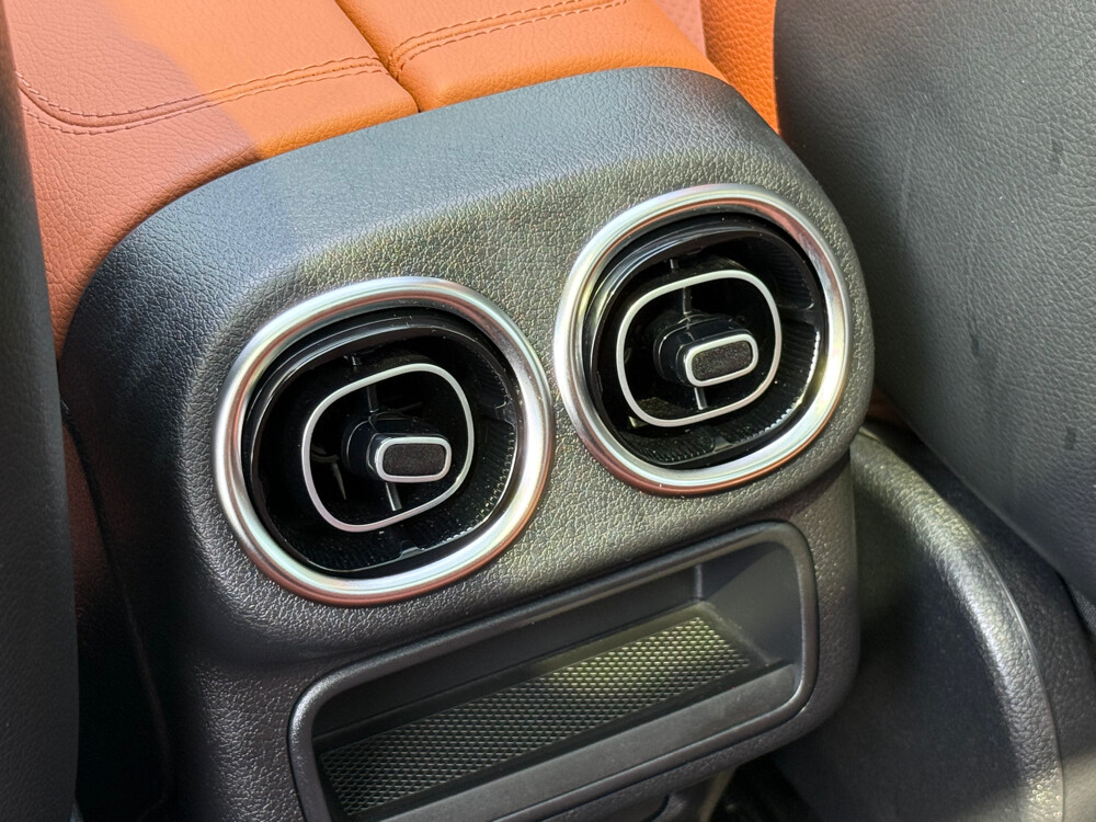 GLC 200 model 2023 - 11