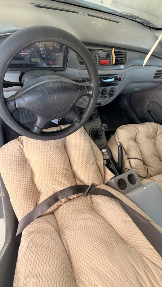 Mitsubishi Lancer - 2