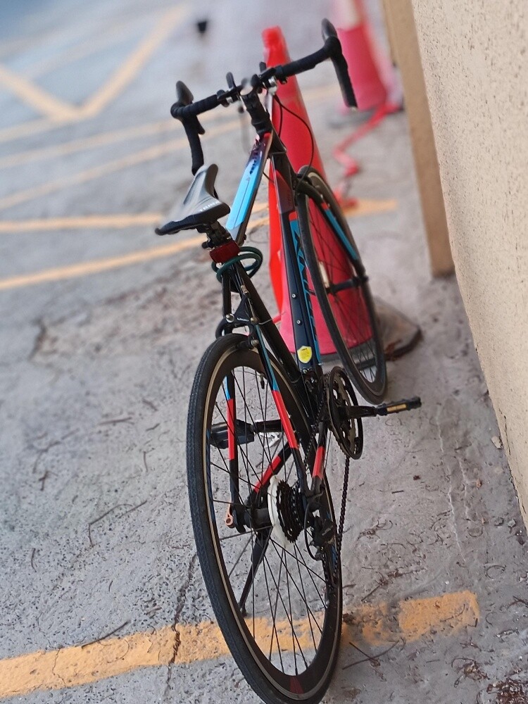 TRINX ROAD bike for sale Excellent - 3