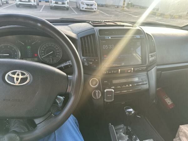 Land Cruiser - 3