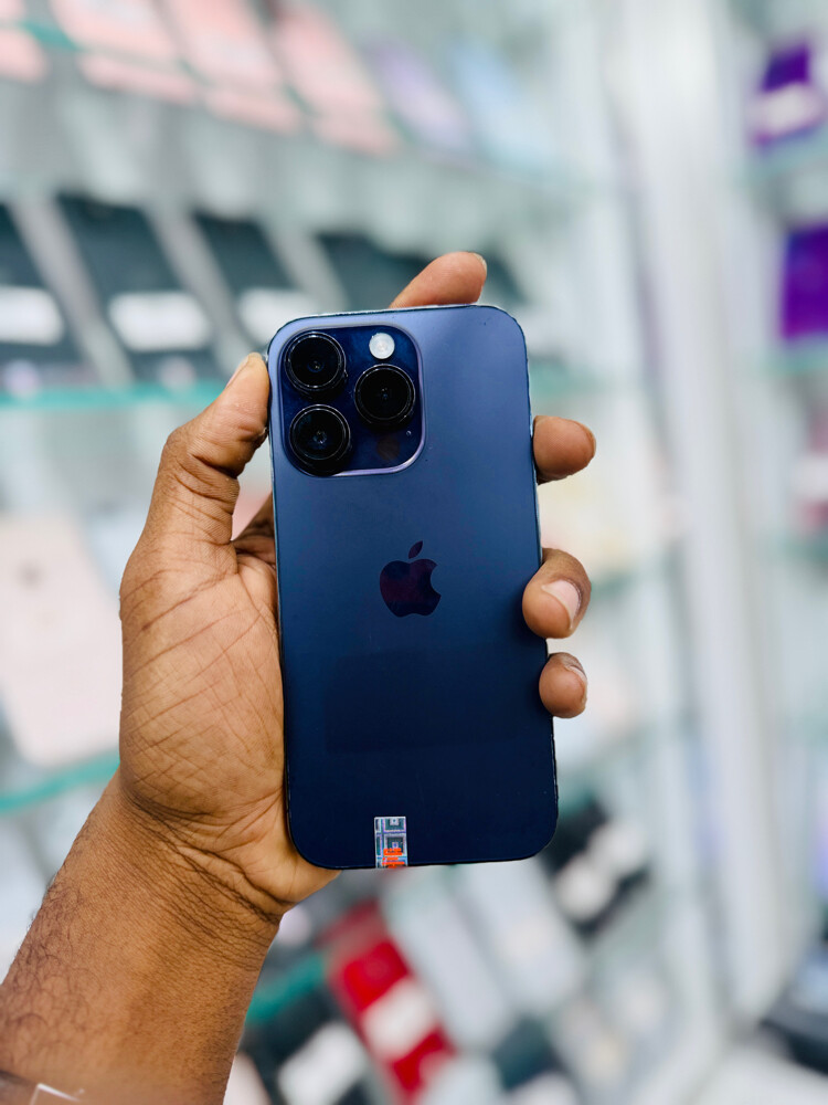 iPhone 14 Pro  - 4