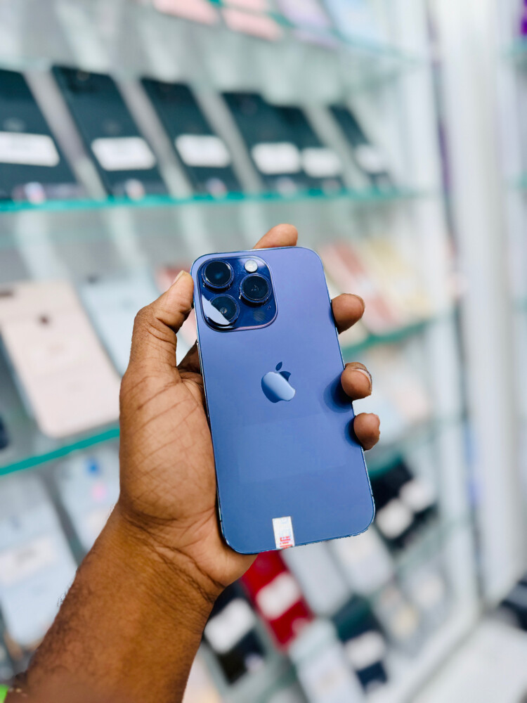 iPhone 14 Pro  - 5