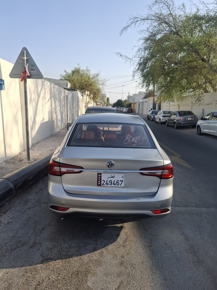 car in good condition neat and clean full istimara just buy and drive - 1