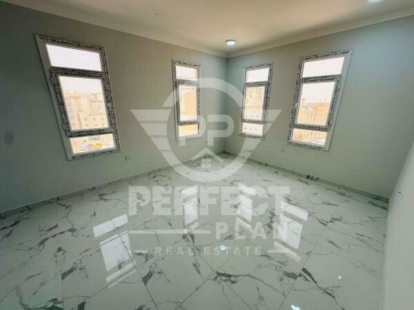 Apsrtment 3bhk unfurnished - 3