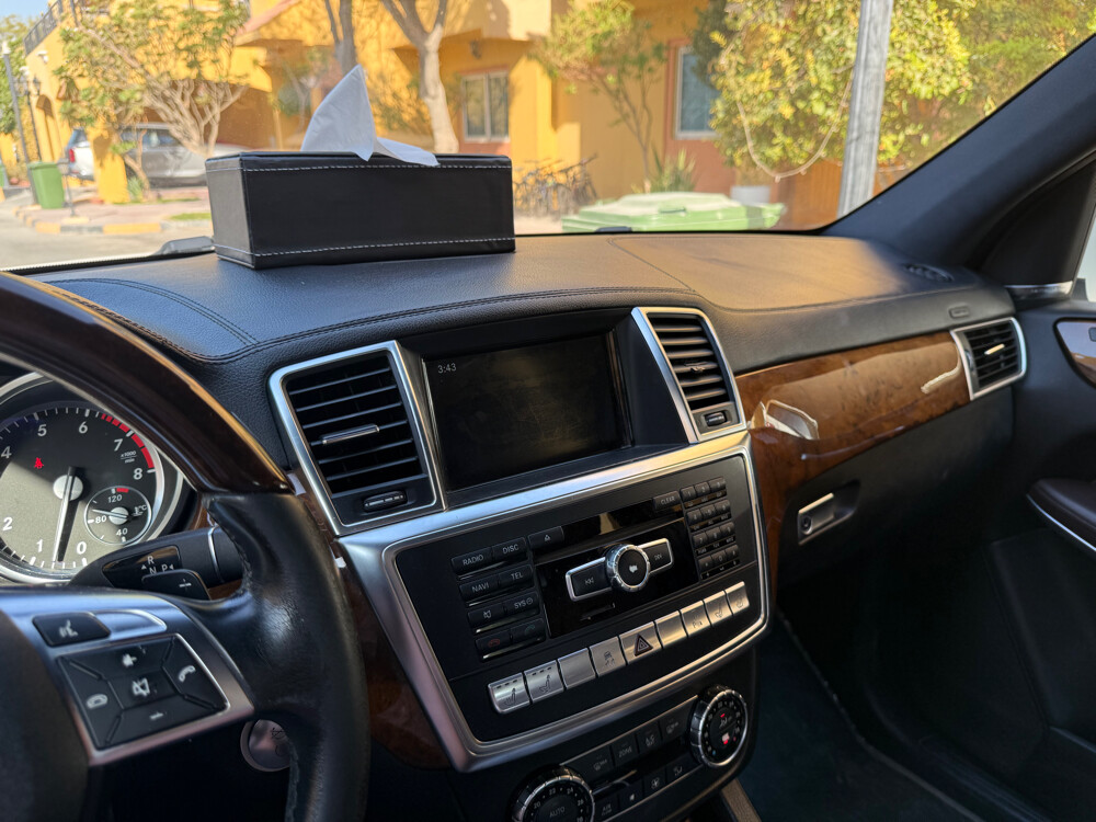 Pristine 2014 Mercedes-Benz GL 500 - 3