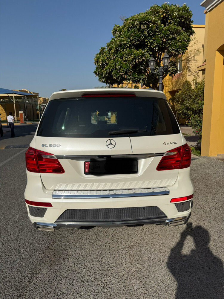 Pristine 2014 Mercedes-Benz GL 500 - 6