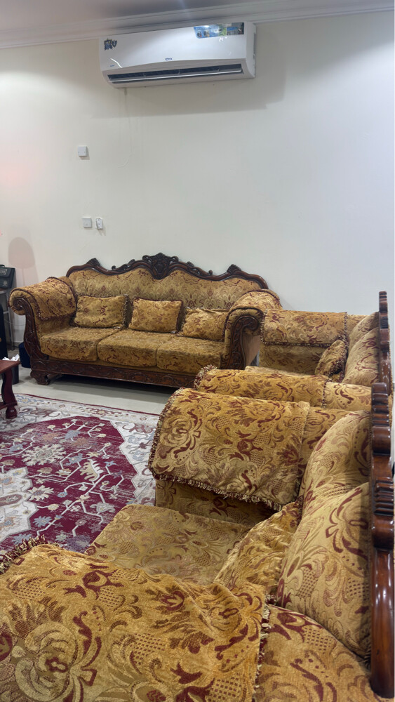 طقم كنب اربع قطع ٧ مقاعد - 2