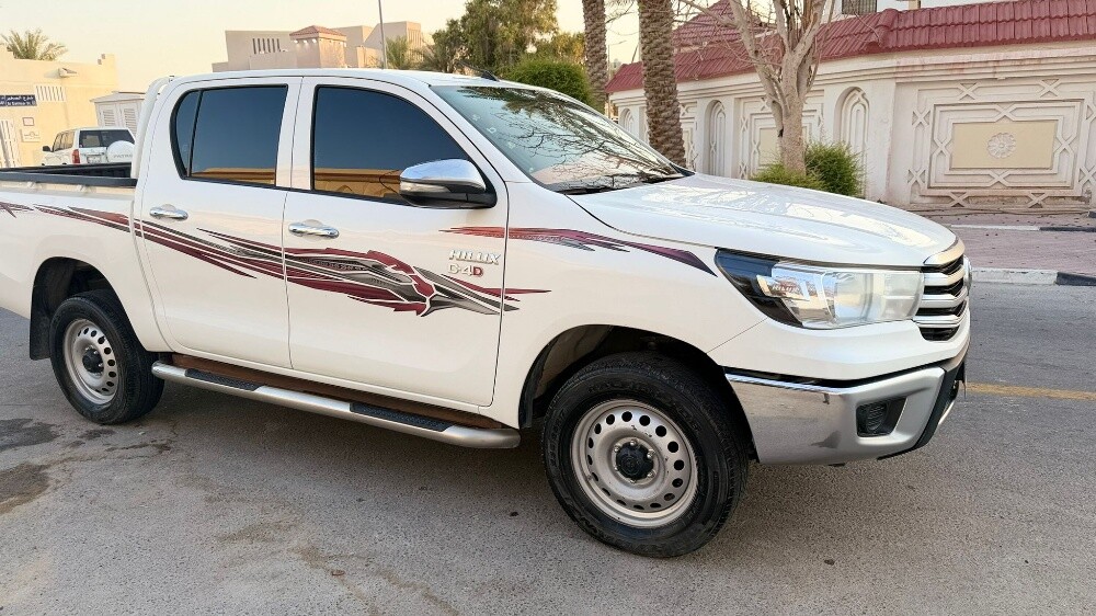 Toyota Hilux 2024 Double cab Diesel - 13