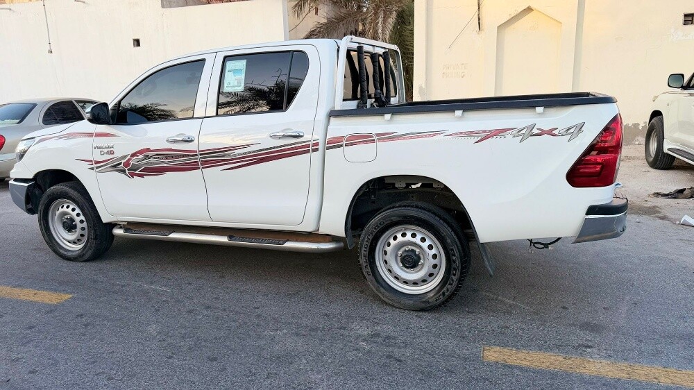 Toyota Hilux 2024 Double cab Diesel - 15