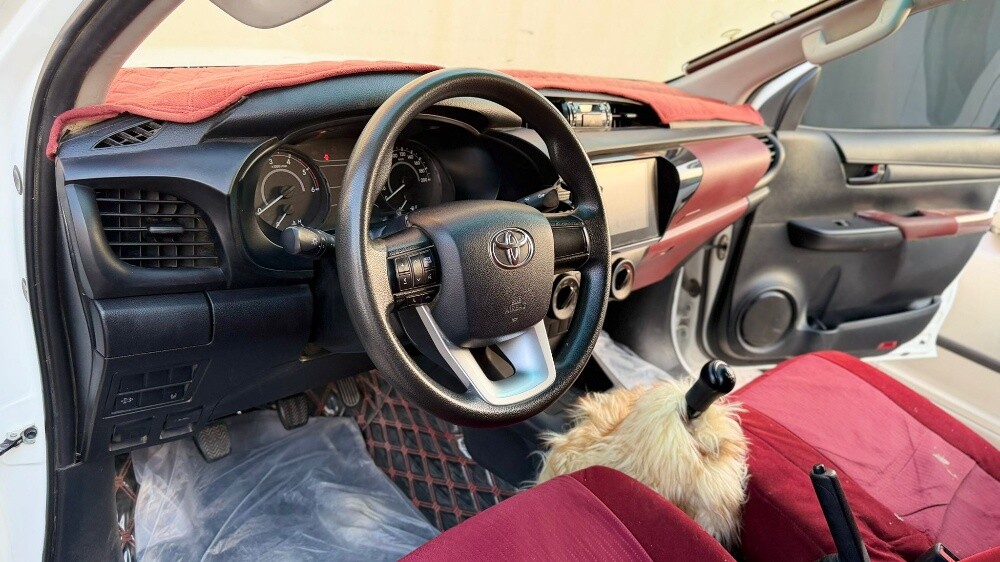 Toyota Hilux 2024 Double cab Diesel - 9