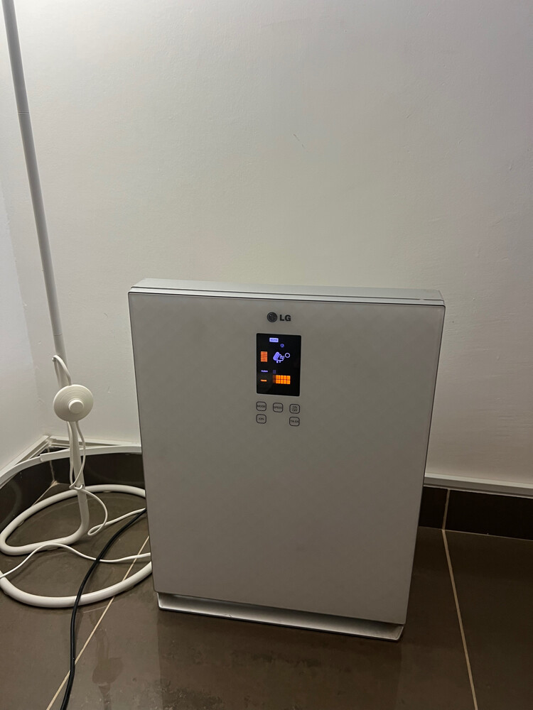LG air purifier  - 1