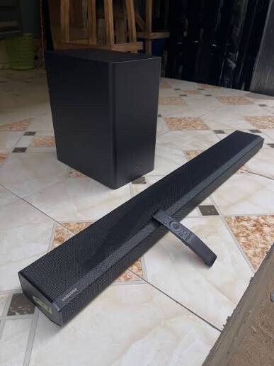 Samsung q70t dolby atmos soundbar - 2