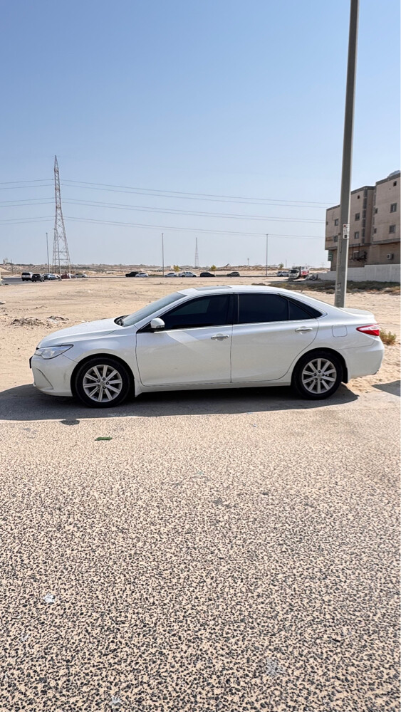 للبيع تويوتا كامري - 2