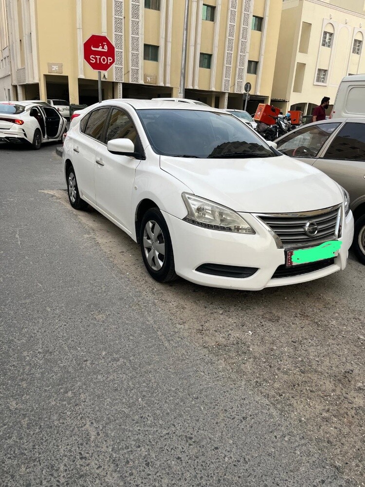 Nissan Sentra - 6