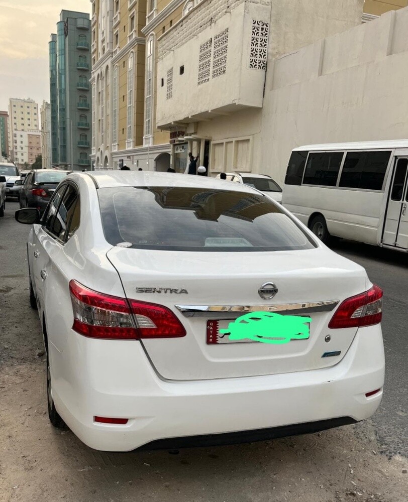 Nissan Sentra - 3