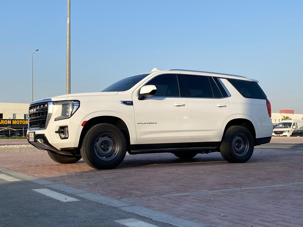 GMC Yukon SLE 2023 - 3