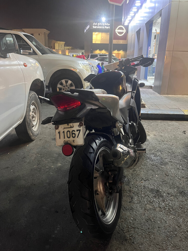 Honda CB 250RR - 2