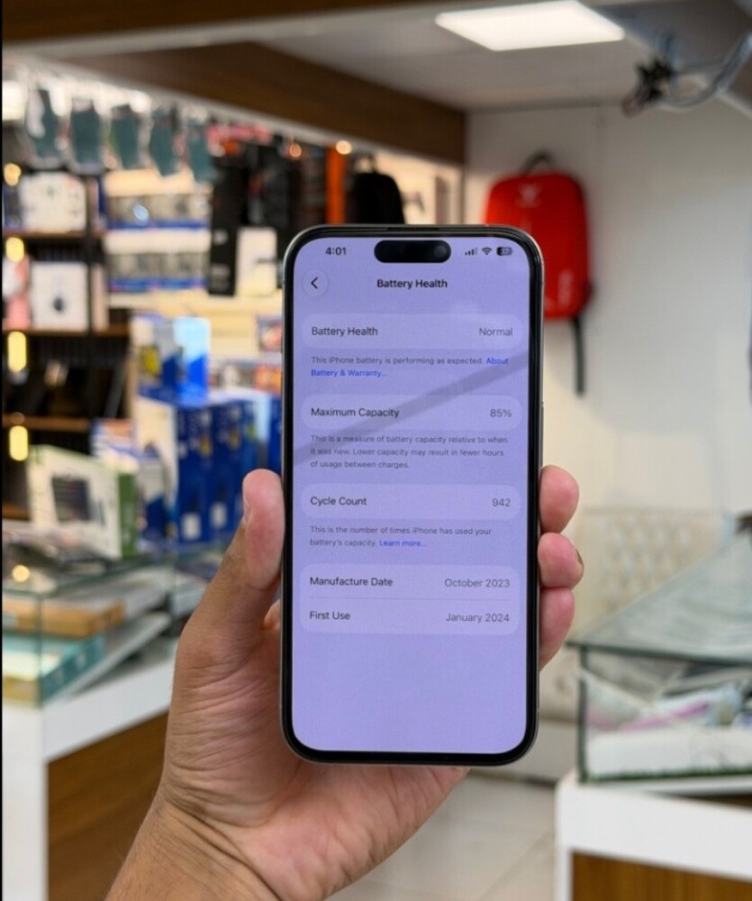 Iphone 18 Pro Perfect Like New - 4