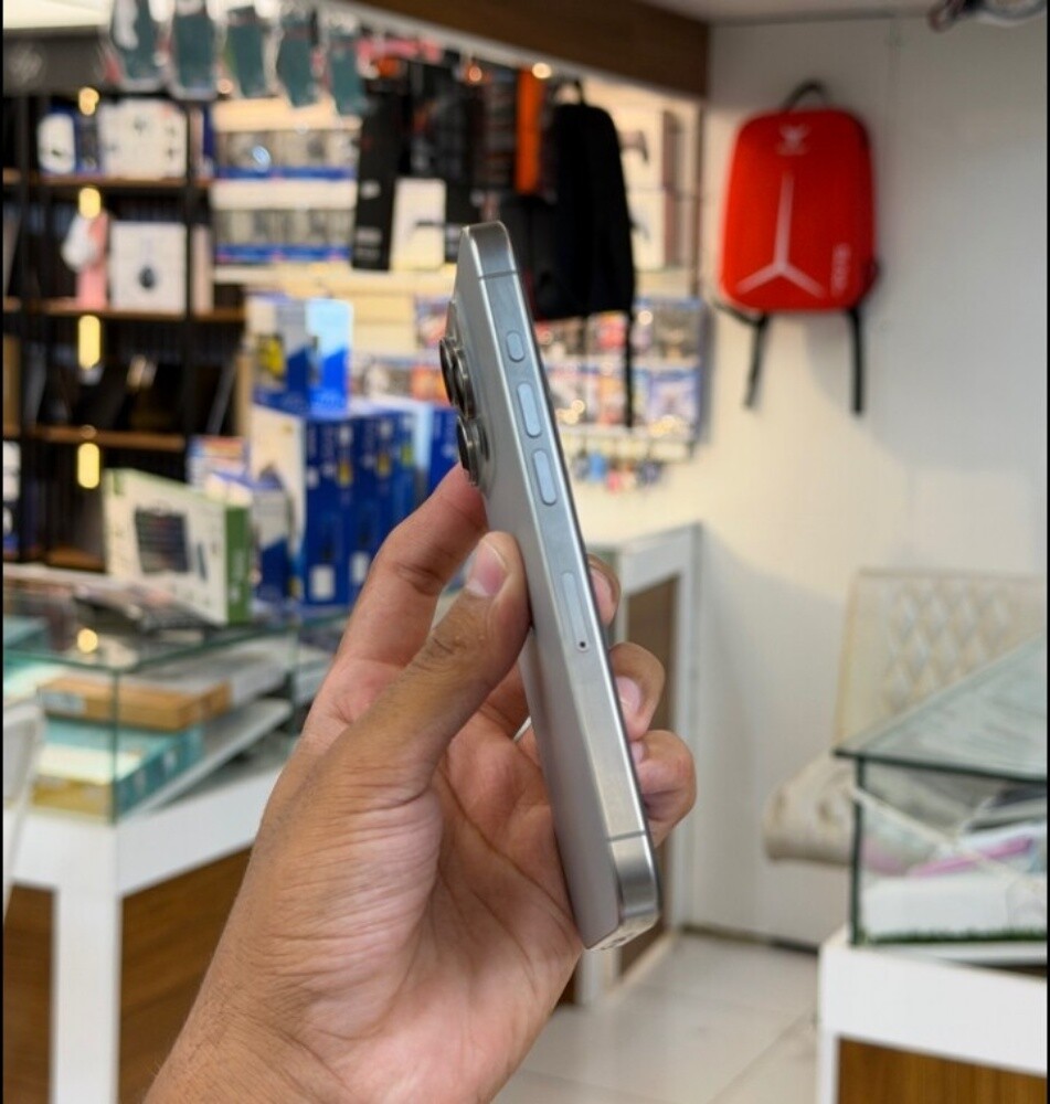 Iphone 18 Pro Perfect Like New - 3