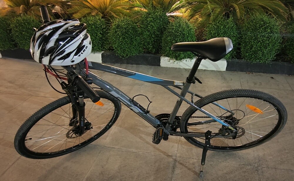 GT Transeo Comp Hybrid Bicycle - 3