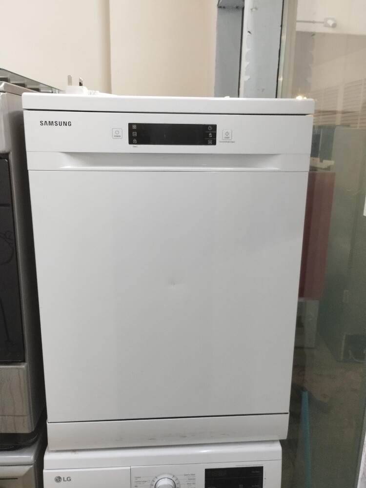 Samsung Dishwasher For sale Clean - 8
