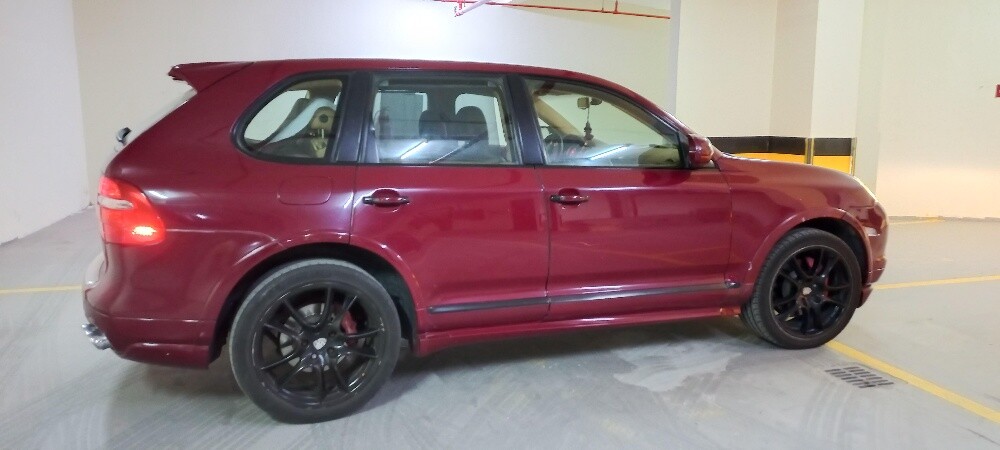 Porsche Cayenne GTS - 12