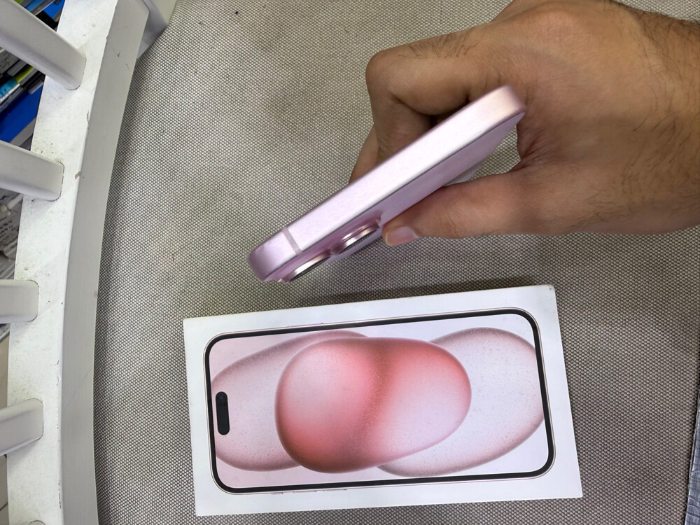 I Phone 15 plus  - 4