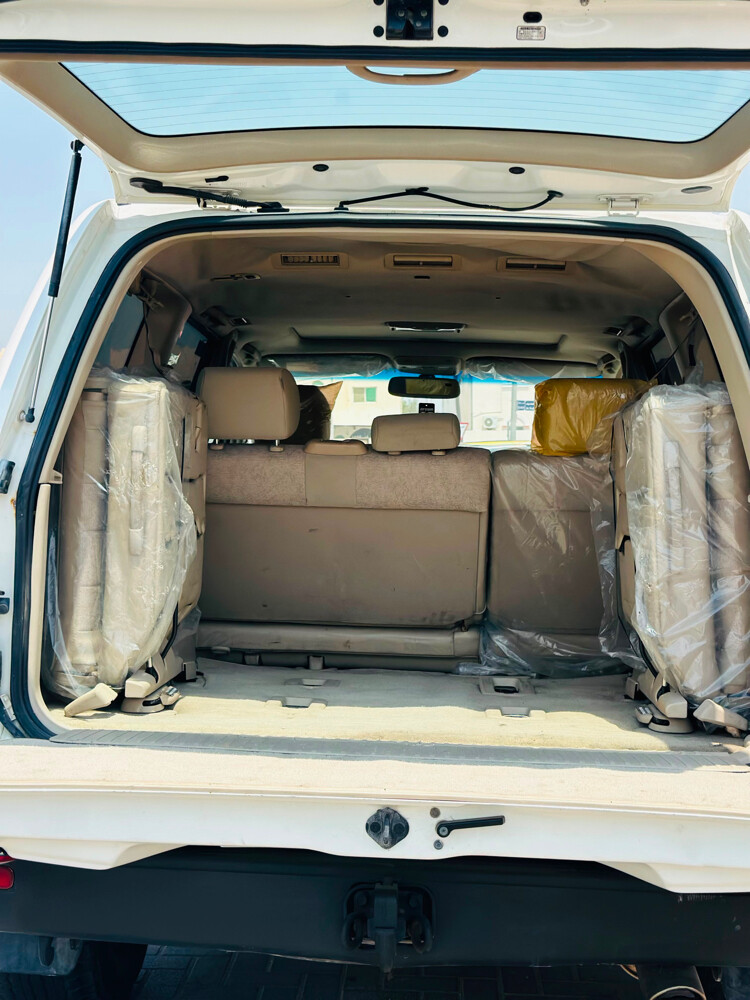 Toyota Land Cruiser - 6